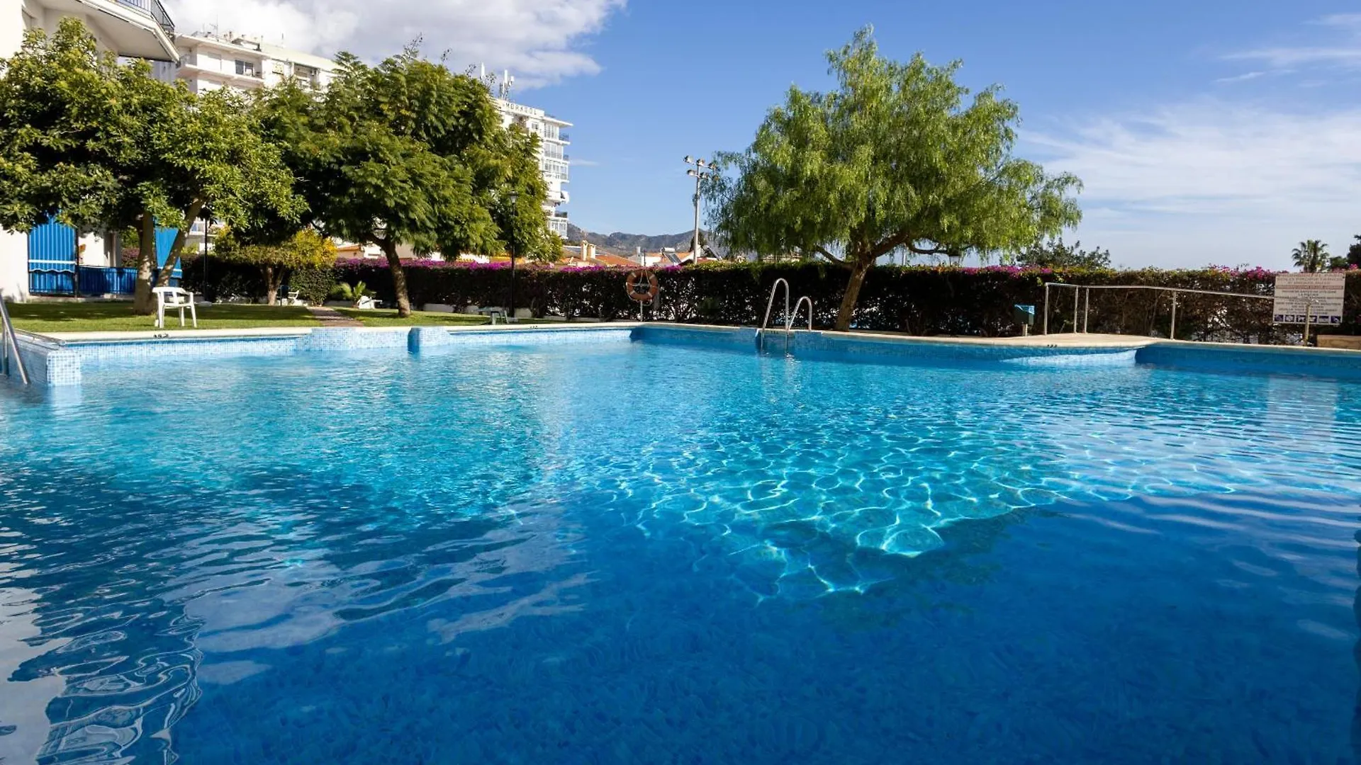 Apartamento Nerja - Urbanizacion Almijara