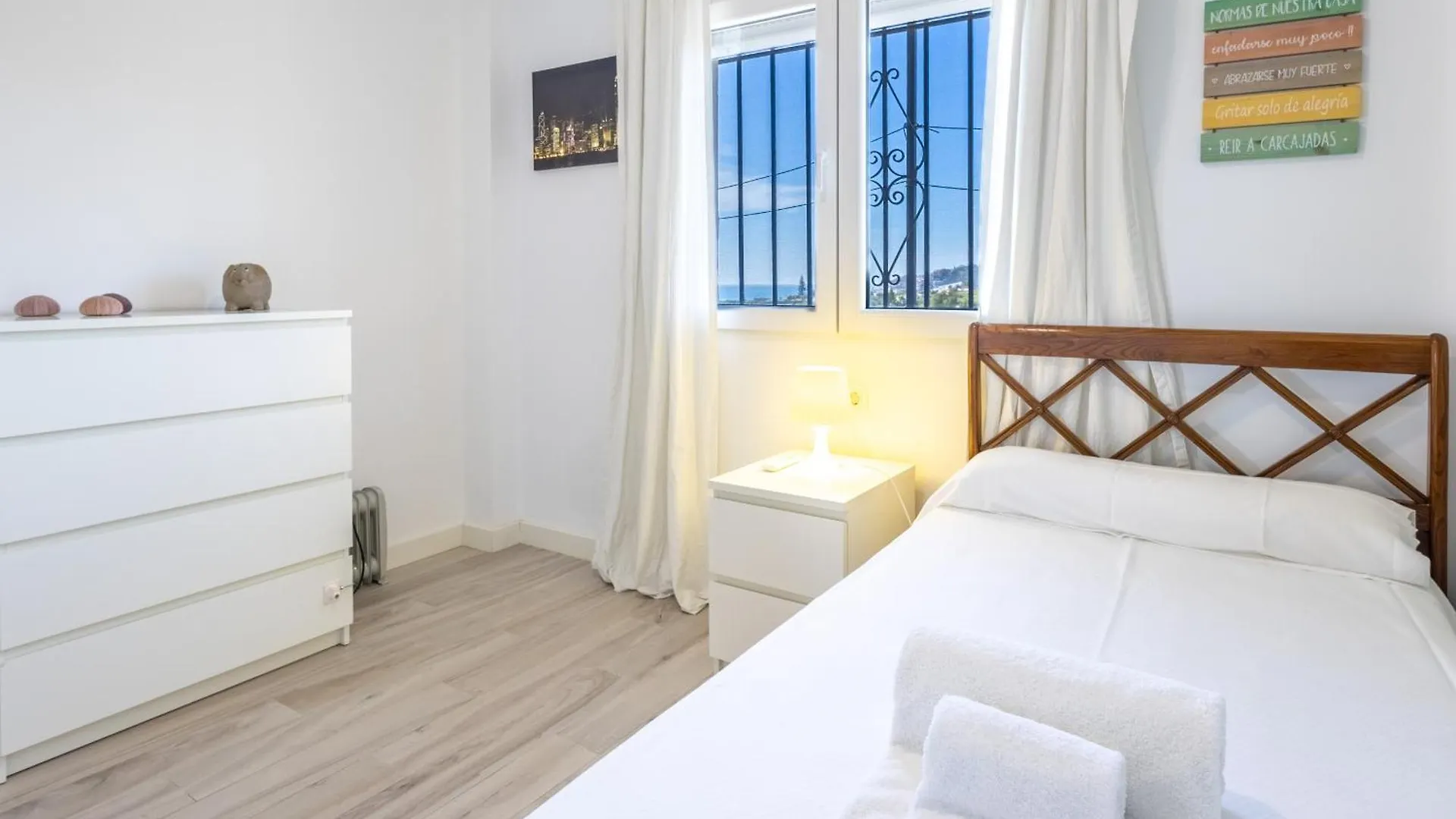 Apartment Apartamento Nerja - Urbanizacion Almijara